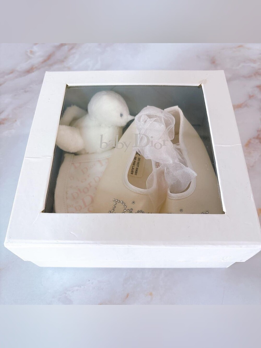 NEW DIOR Baby Girl 4pc Monogram Gift Set! - Picture 2 of 16